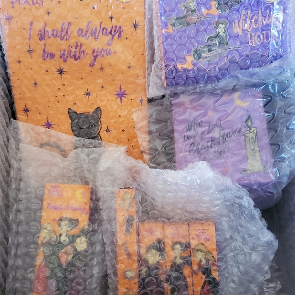 *NEW* Colourpop Hocus Pocus Coven Crew Collection w/Candle